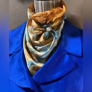 Elegant Multicolor Scarf with Pearl Accent